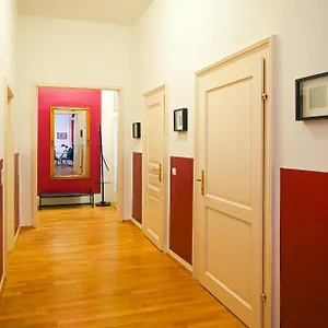  Apartment Highlight Universitaet