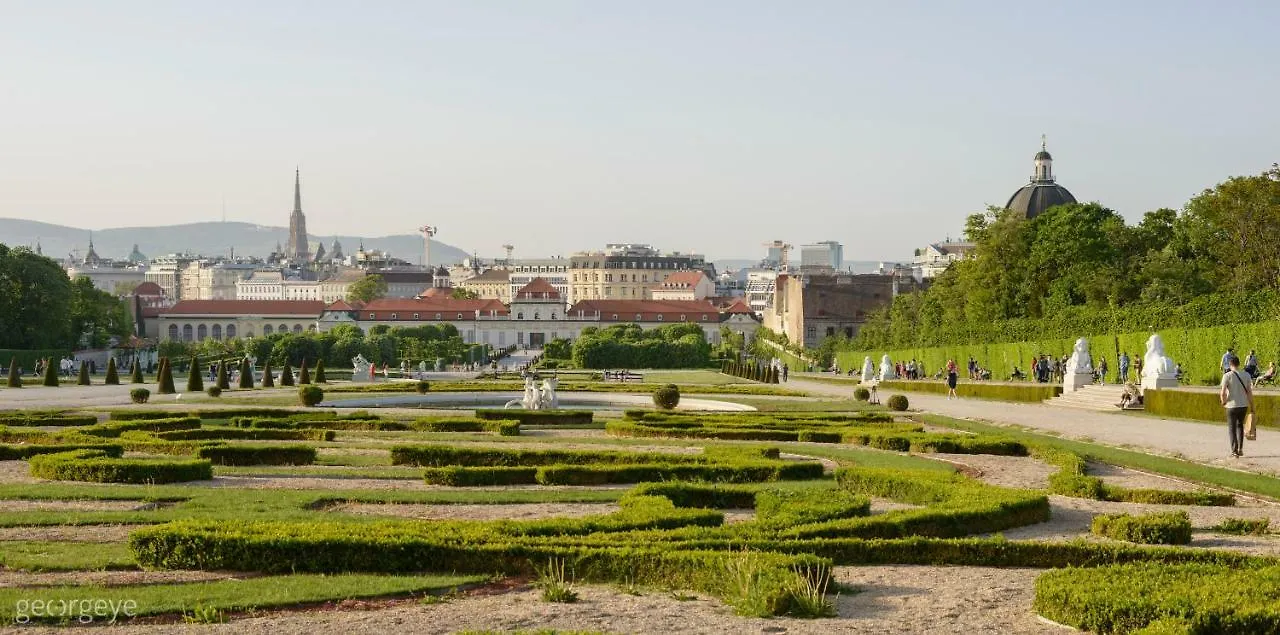 Top Of Belvedere Viena Austria